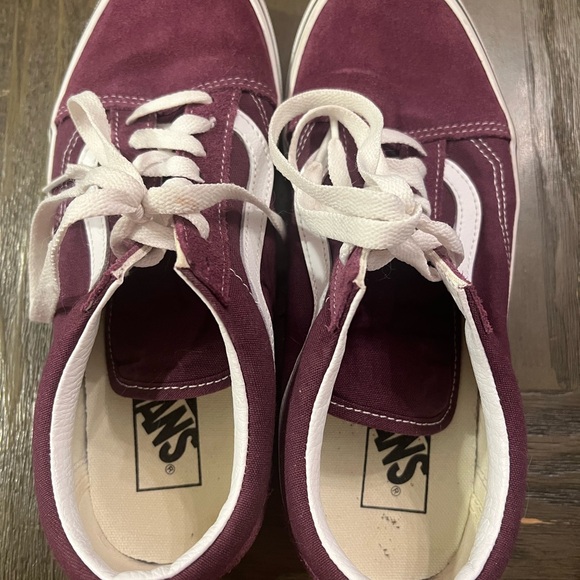 Vans Old Skool Shoes - Picture 5 of 7